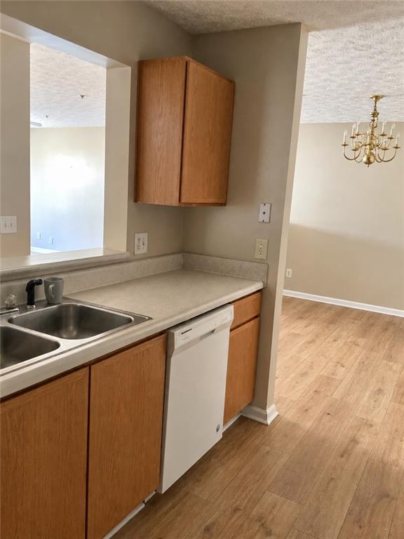 6203 Par Four Way Lithonia GA 30038