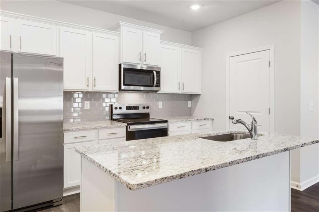 401 Whitehorse Way Conyers GA 30094