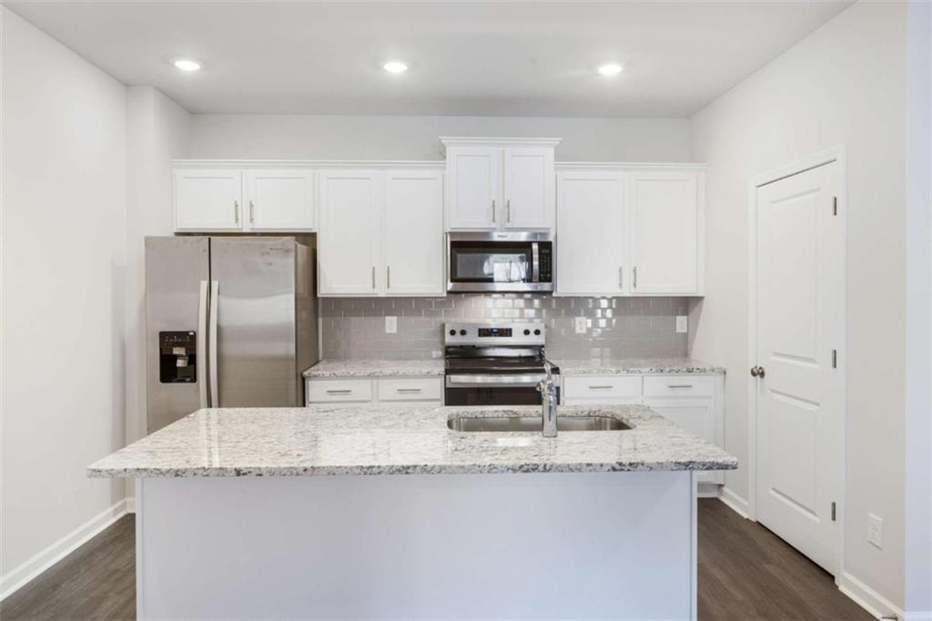 401 Whitehorse Way Conyers GA 30094