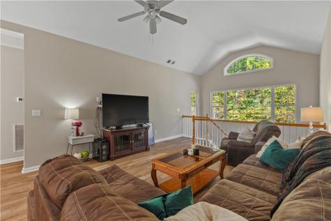 106 Pointe Circle Dahlonega GA 30533