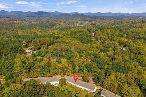 106 Pointe Circle Dahlonega GA 30533