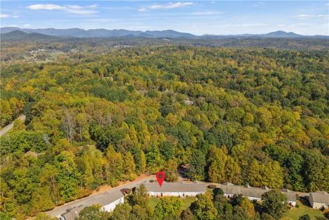 106 Pointe Circle Dahlonega GA 30533