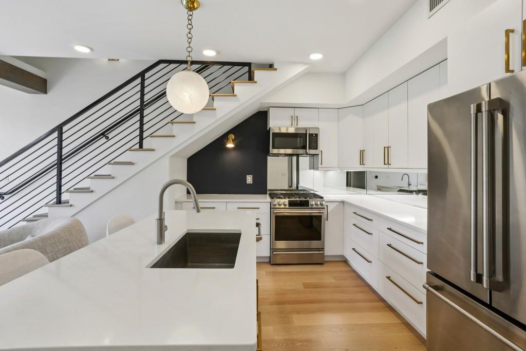 346 Peters Street SW Atlanta GA 30313