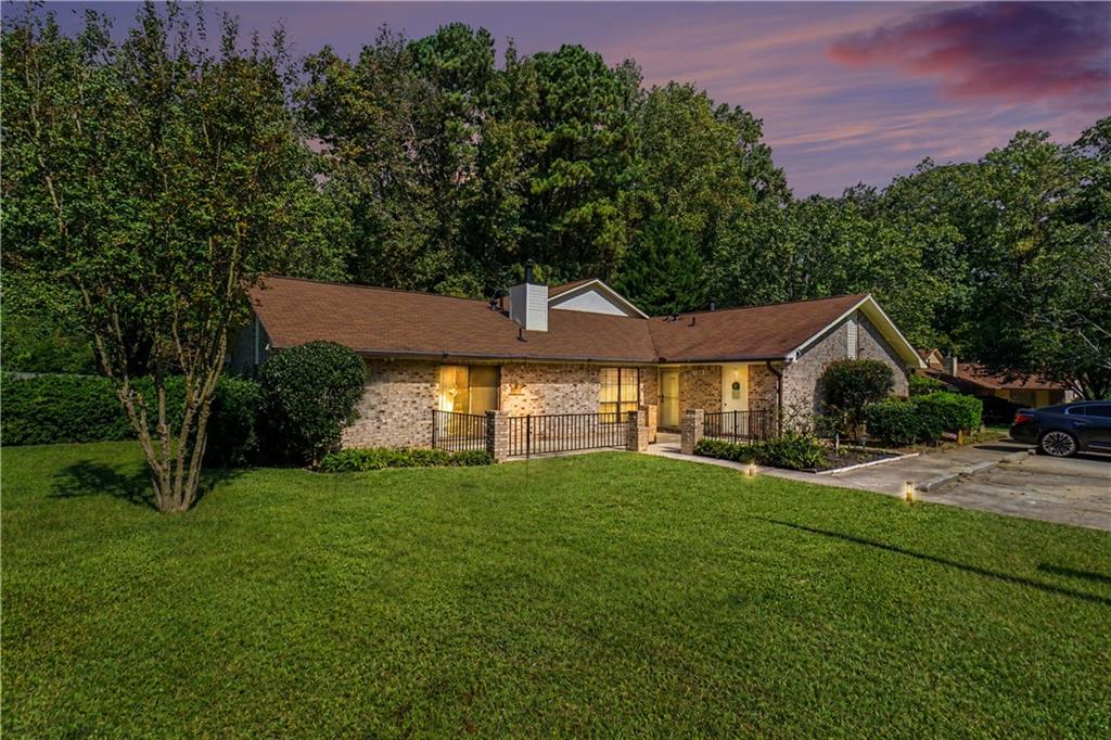 1238 Shannon Way SW Marietta GA 30008