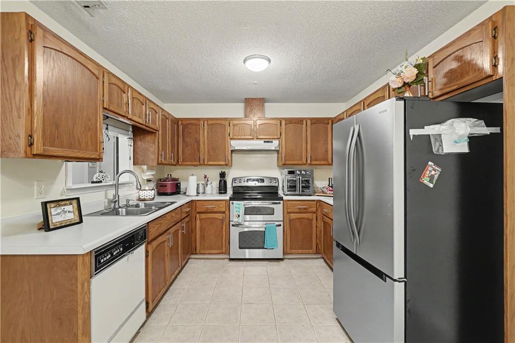1238 Shannon Way SW Marietta GA 30008