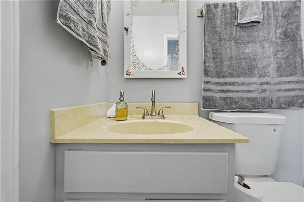 1238 Shannon Way SW Marietta GA 30008