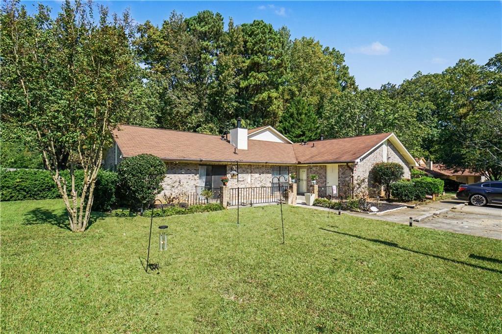 1238 Shannon Way SW Marietta GA 30008