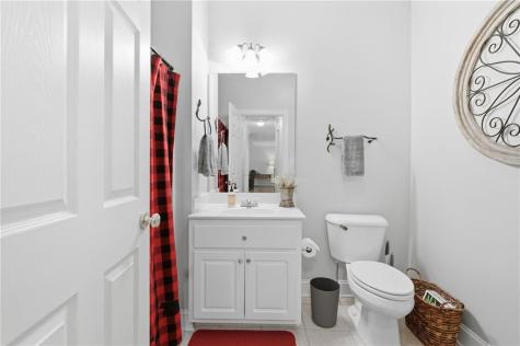92 Gleneagle Court Clayton GA 30525