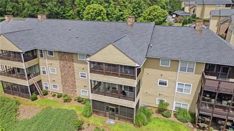 92 Gleneagle Court Clayton GA 30525