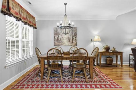 92 Gleneagle Court Clayton GA 30525