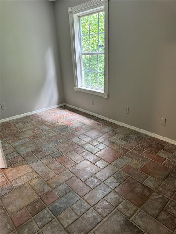 404 Prince Of Wales Stone Mountain GA 30083
