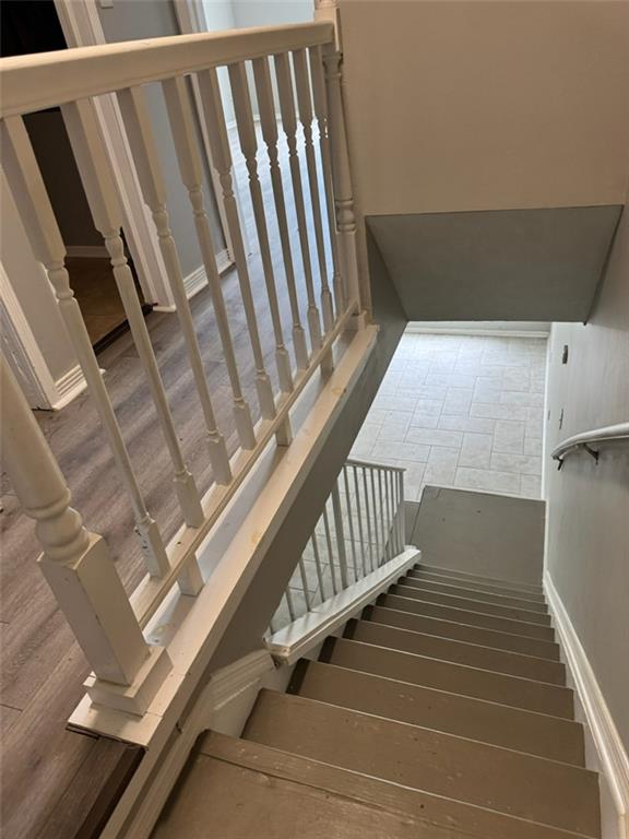 404 Prince Of Wales Stone Mountain GA 30083