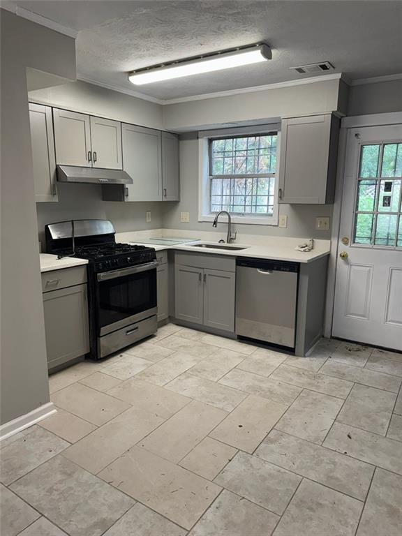 404 Prince Of Wales Stone Mountain GA 30083