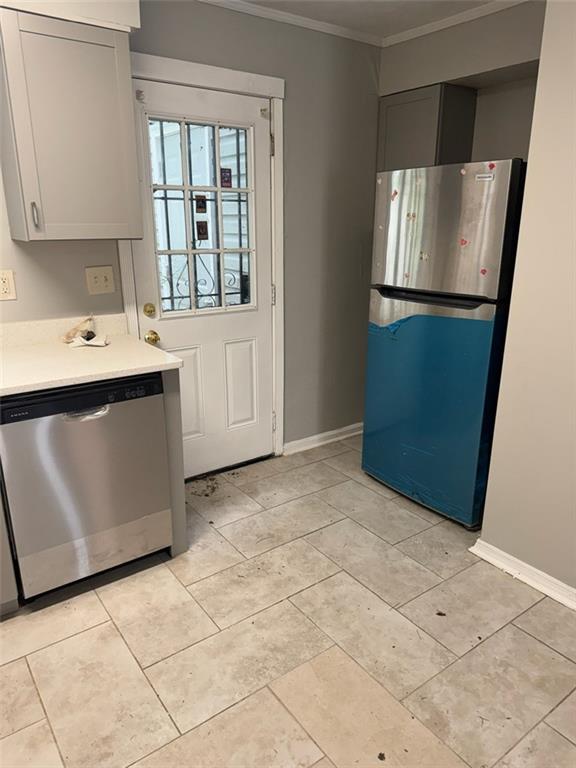 404 Prince Of Wales Stone Mountain GA 30083