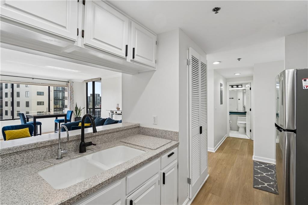3481 Lakeside Drive NE Atlanta GA 30326