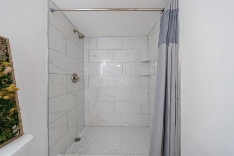 2870 Pharr Court South NW Atlanta GA 30305