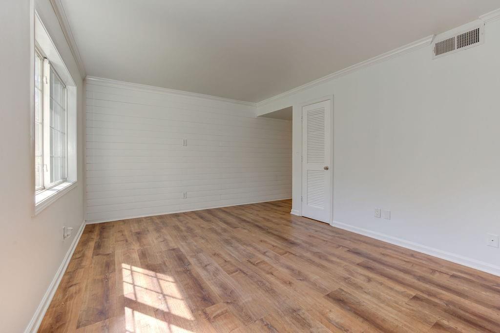6940 Roswell Road Sandy Springs GA 30328
