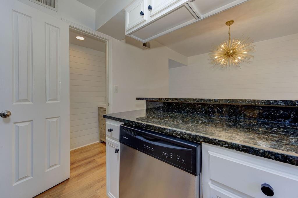 6940 Roswell Road Sandy Springs GA 30328