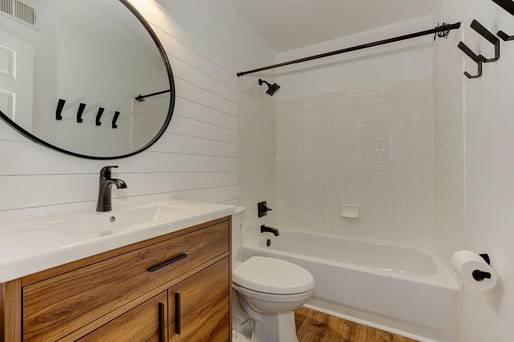 6940 Roswell Road Sandy Springs GA 30328