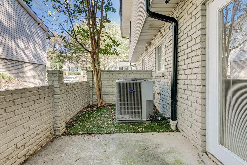 6940 Roswell Road Sandy Springs GA 30328