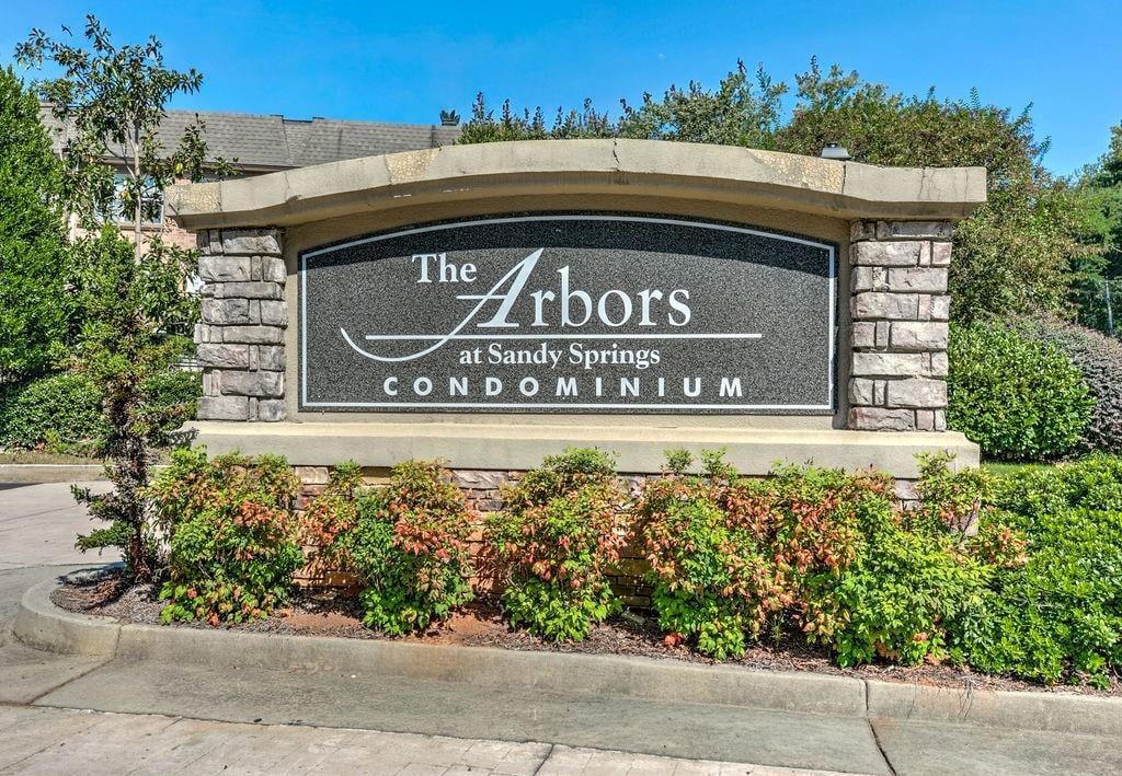 6940 Roswell Road Sandy Springs GA 30328