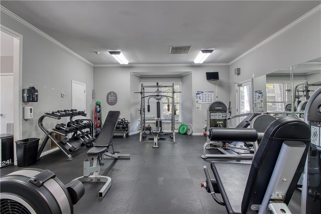 1015 Mcgill Park Avenue Atlanta GA 30312