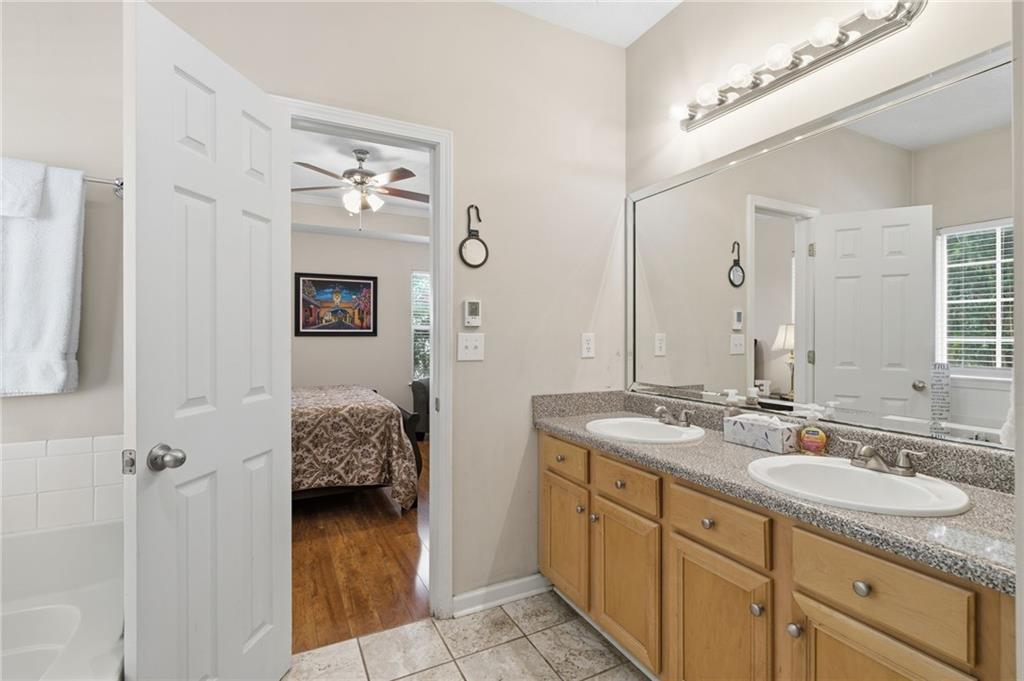 5009 Timber Hills Drive Oakwood GA 30566