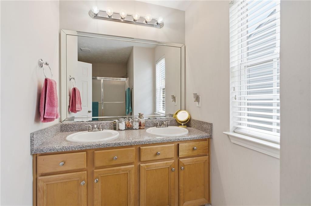 5009 Timber Hills Drive Oakwood GA 30566