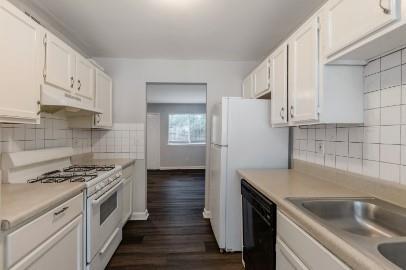 776 Crestside Court Austell GA 30168