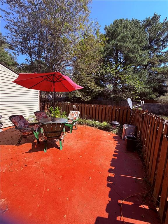 1014 Country Court Lawrenceville GA 30044