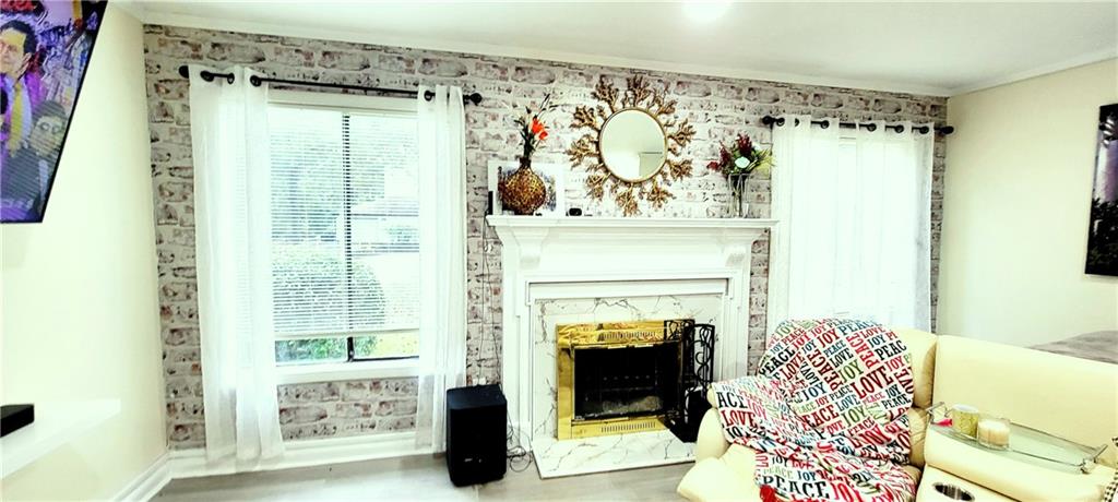 1014 Country Court Lawrenceville GA 30044