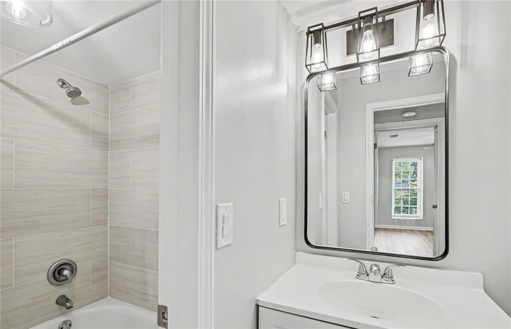 3091 Colonial Way Unit Way Atlanta GA 30341
