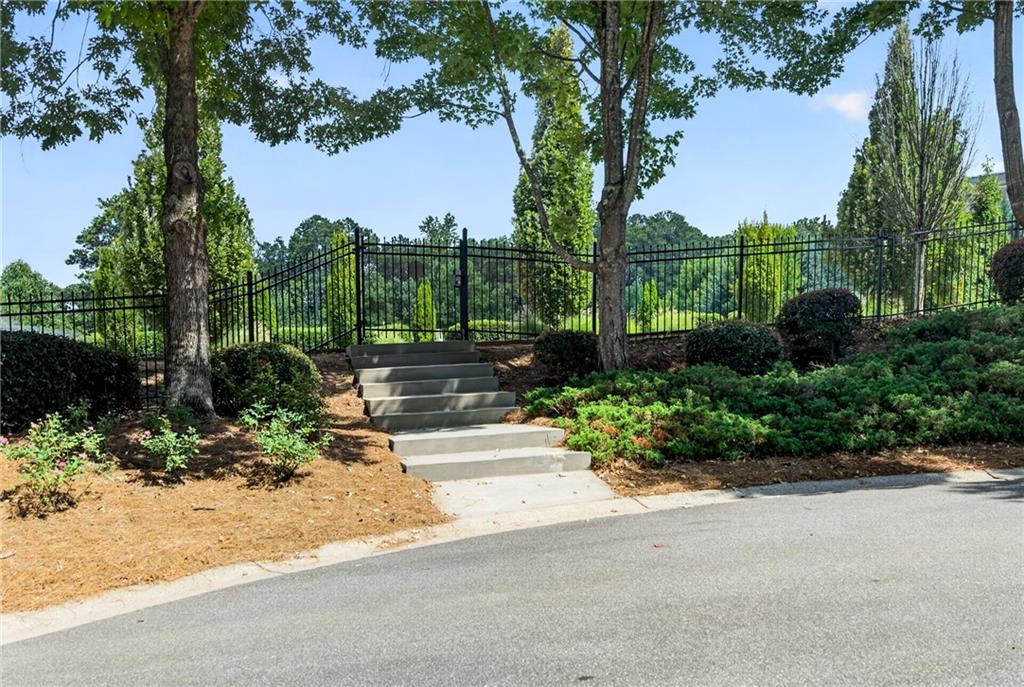 9013 Woodland Trail Alpharetta GA 30009