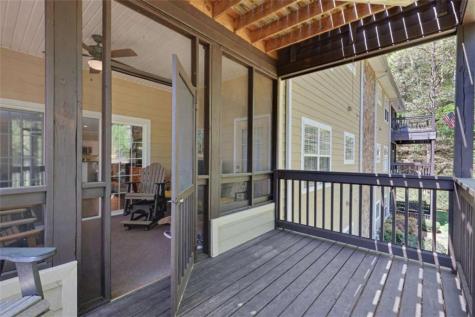 146 Gleneagle Court Clayton GA 30525