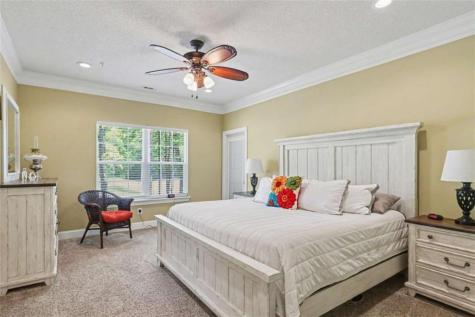 146 Gleneagle Court Clayton GA 30525