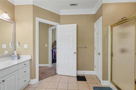 146 Gleneagle Court Clayton GA 30525
