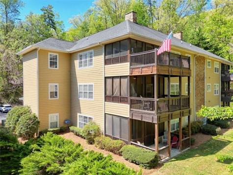 146 Gleneagle Court Clayton GA 30525