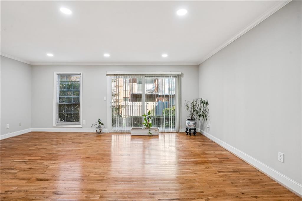 6851 Roswell Road Sandy Springs GA 30328