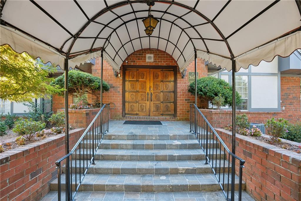 6851 Roswell Road Sandy Springs GA 30328