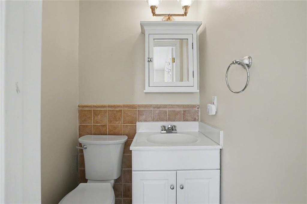 5375 Roswell Road Sandy Springs GA 30342