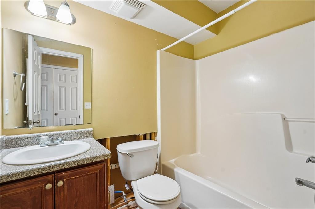 322 Village Drive Loganville GA 30052