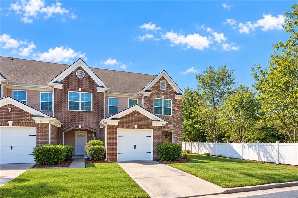 322 Village Drive Loganville GA 30052