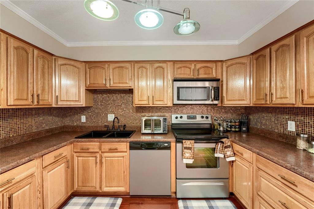 85 Willowick Drive Lithonia GA 30038