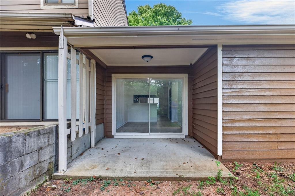 1555 Burnstone Drive Stone Mountain GA 30088