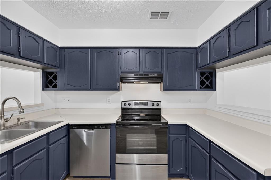 1555 Burnstone Drive Stone Mountain GA 30088