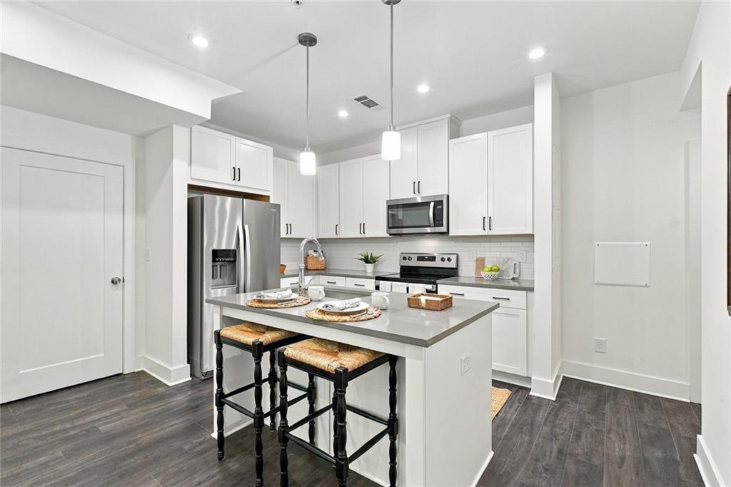 729 Eloise Way SE Atlanta GA 30312
