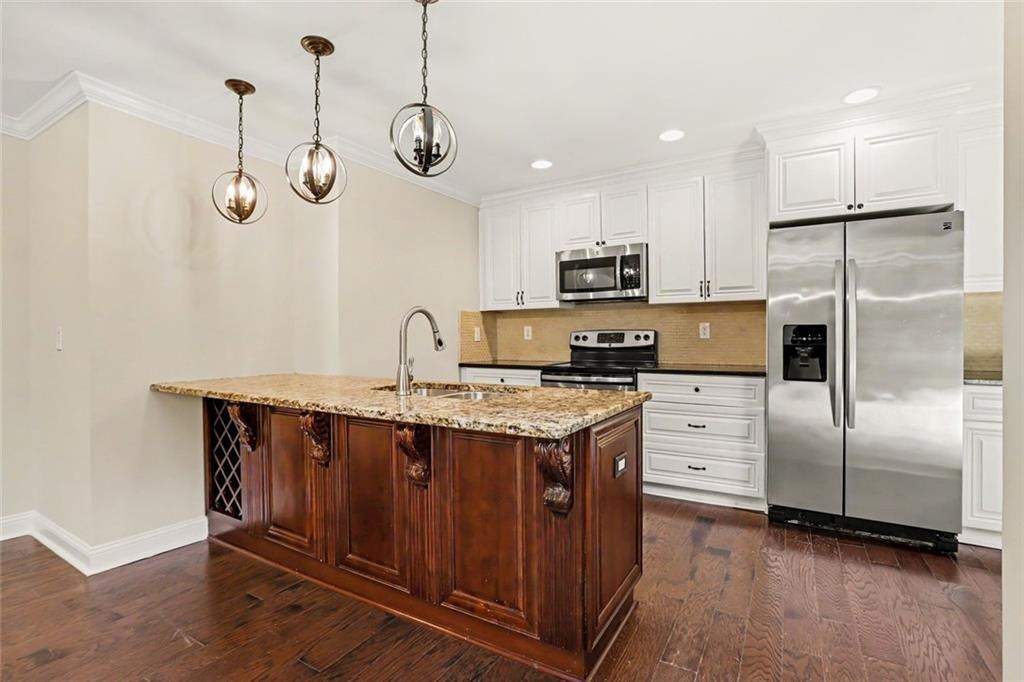 535 Putters Court Johns Creek GA 30022