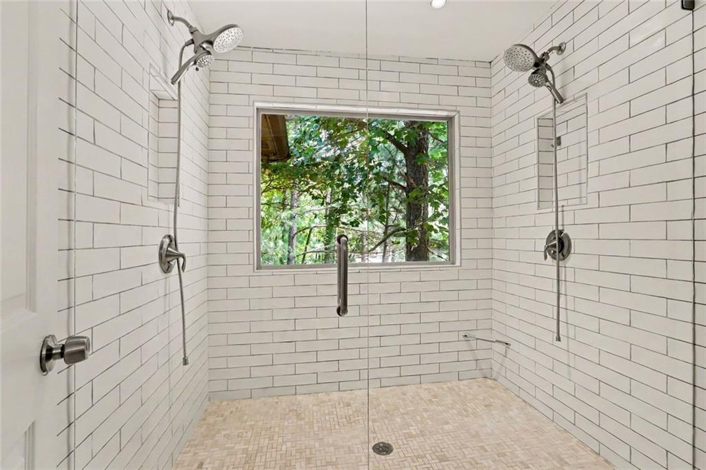 535 Putters Court Johns Creek GA 30022