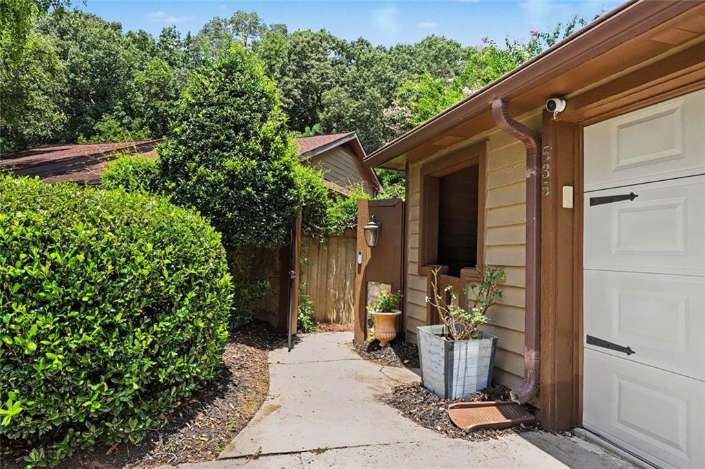 535 Putters Court Johns Creek GA 30022