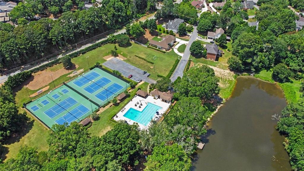 535 Putters Court Johns Creek GA 30022